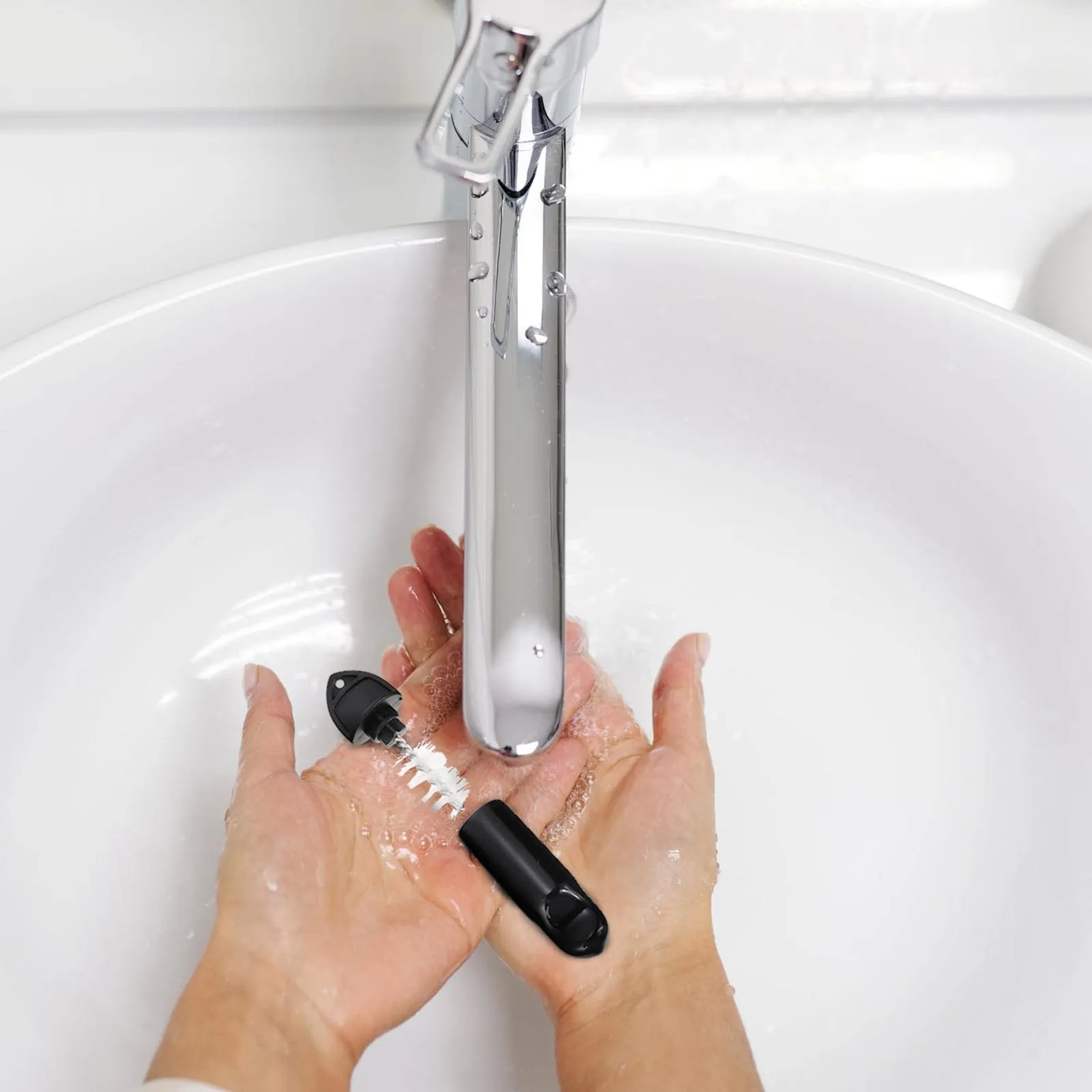 1 set Kit copertura rubinetto birra Tappi antipolvere in gomma Spazzole per pulizia per protezione rubinetto Strumenti per la pulizia rubinetto barile di birra nero