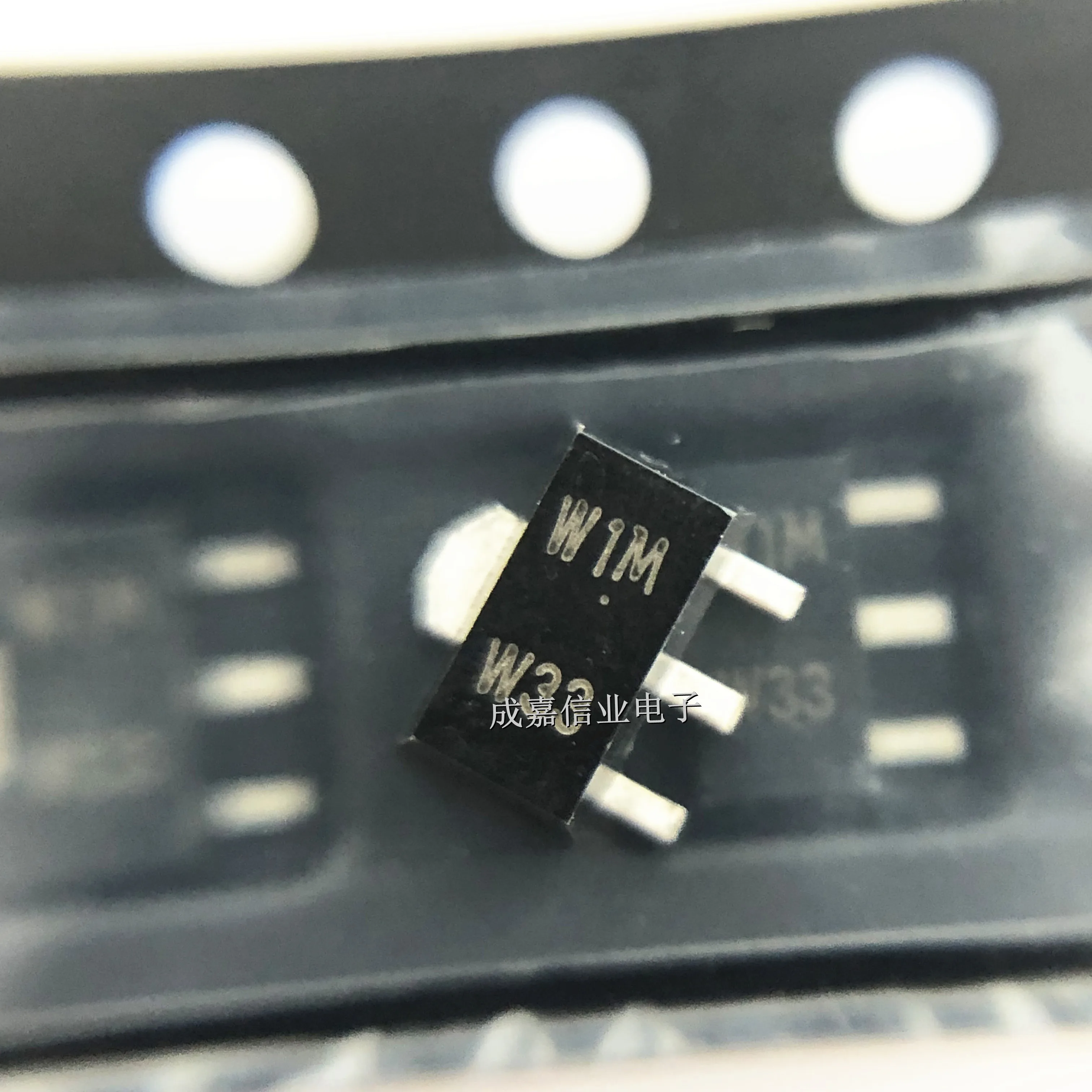 10Pcs/Lot PBSS4250X…