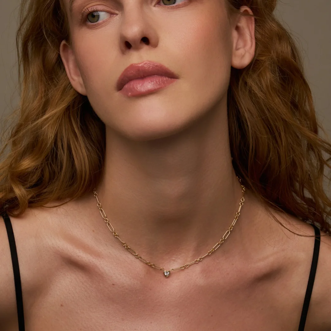 High-end Heart Zircon Pendant Clavicle Necklace for Women Spliced Irregular Chain Necklace Delicate Luxury Trendy All-match