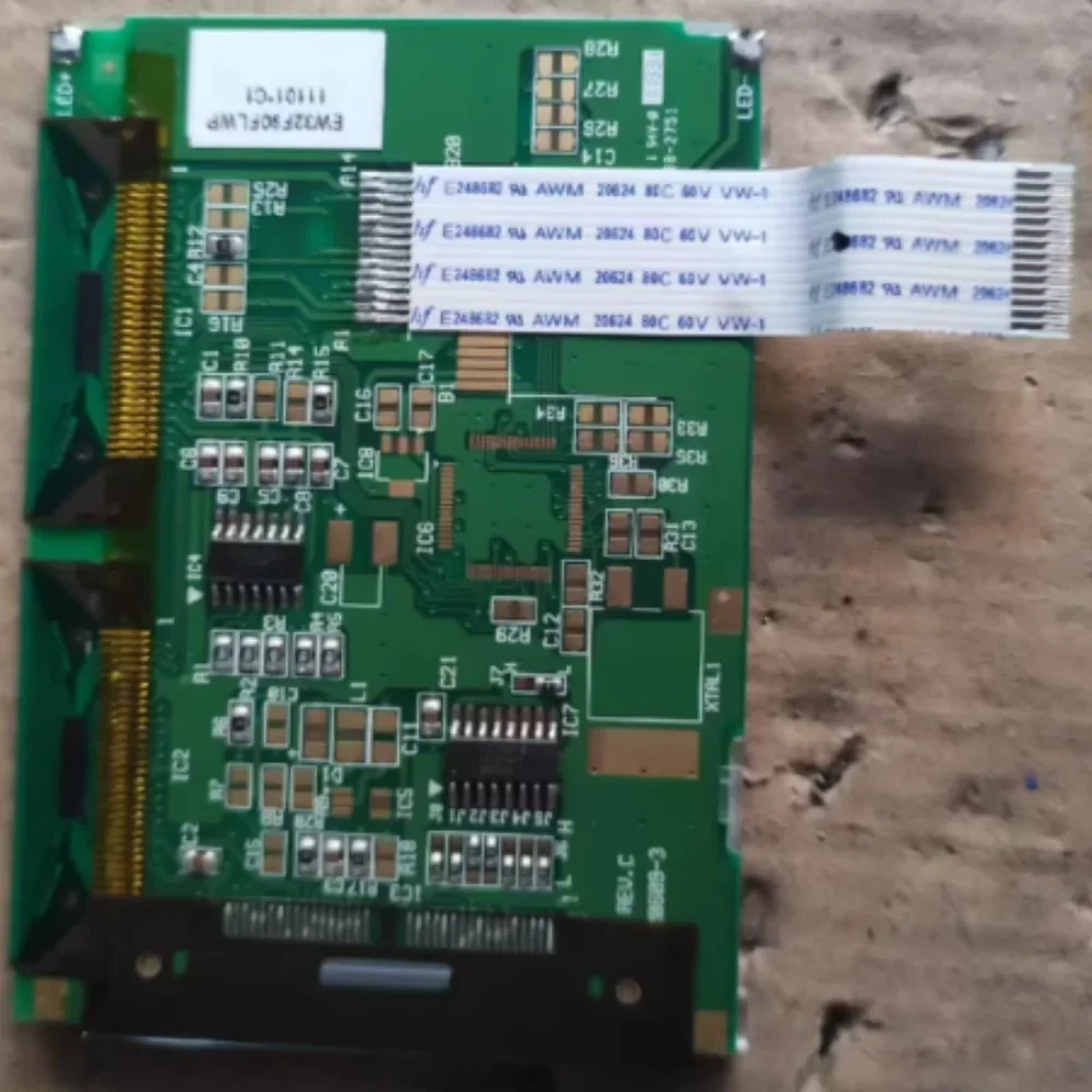 

EW32F90FLWP 3,8-дюймовый экран CD-плеера 320×240