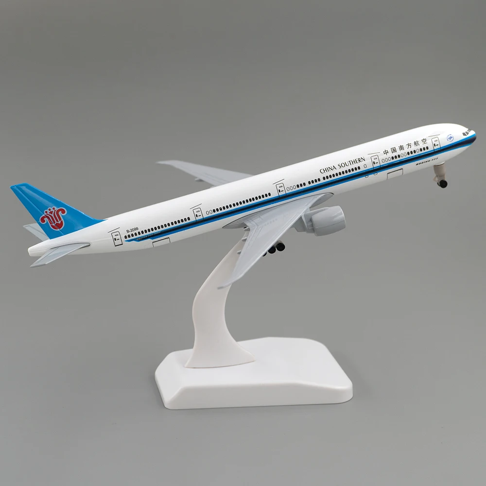 

20cm Aircraft China Southern Airlines Boeing 777 with Landing Gear B777 Alloy Plane Model Toys Children Kids Gift for Collection