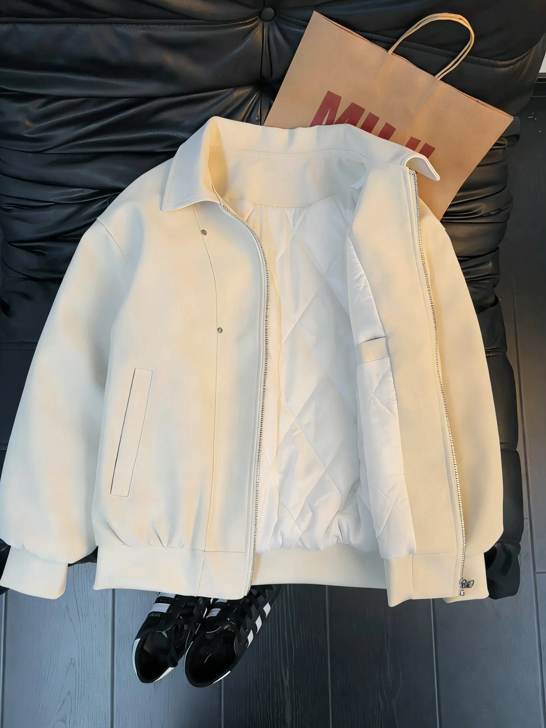 

Мужская повседневная хлопковая куртка с заклепками Cleanfit, кожаный воротник, зимний тонкий воротник для отдыха, молодежная активная застежка-молния