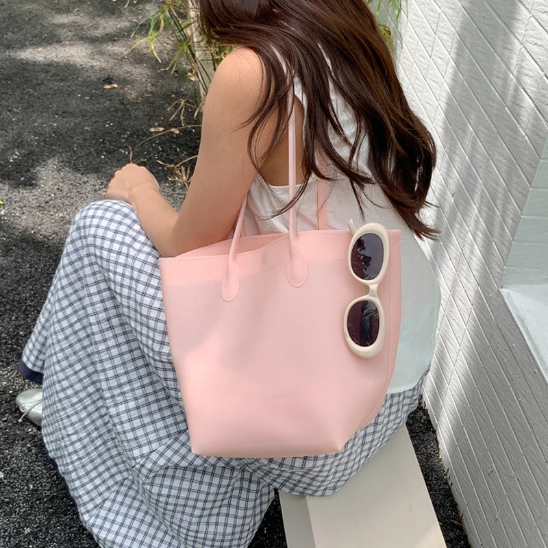Transparente PVC-Eimertasche, wasserdichte Damen-Tragetasche mit Innentasche, bunte Dopamin-Handtasche für den Arbeitsweg mit großem Fassungsvermögen – Detail 10
