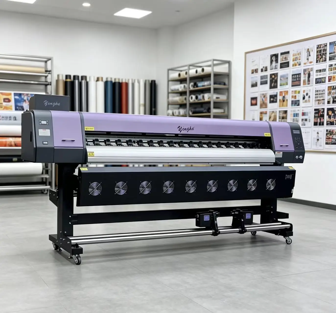 Fully-Equipped 2002A Digital Printer For Quick-Dry Output On Banners Vinyl Banners Scrim And High-Speed Production Runs