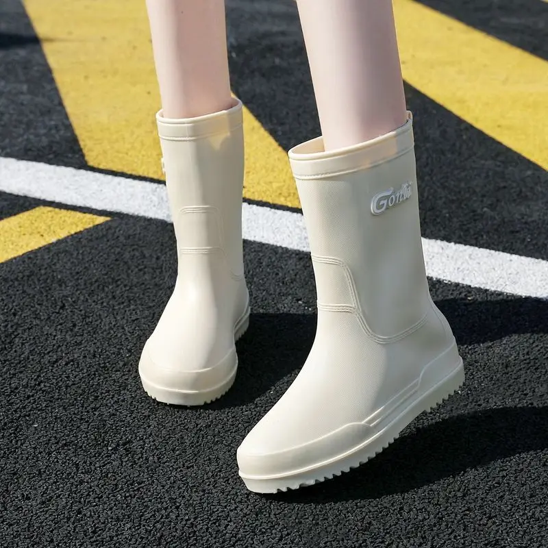 

Women's Stylish Long Rain Boots Anti Slip Mid Calf Soft Sole Korean Style Rain Boots for Outdoor Fashion Wear