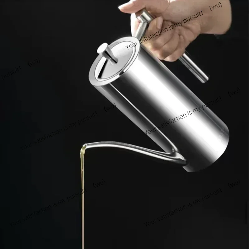 500/700ml Oil Pot 304 Stainless Steel Dustproof Leak proof Vinegar Olive Oil Bottle Storage Container Home Kitchen Utensils