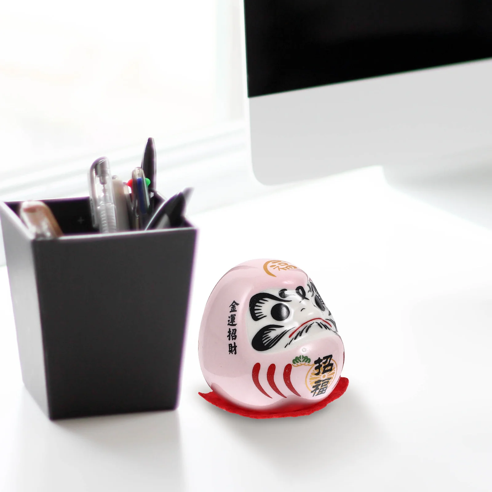 

Ceramic Japanese Good Fortune Wealth Ornament Compact Home Office Desktop Table Decor Traditional Ceramic Statue