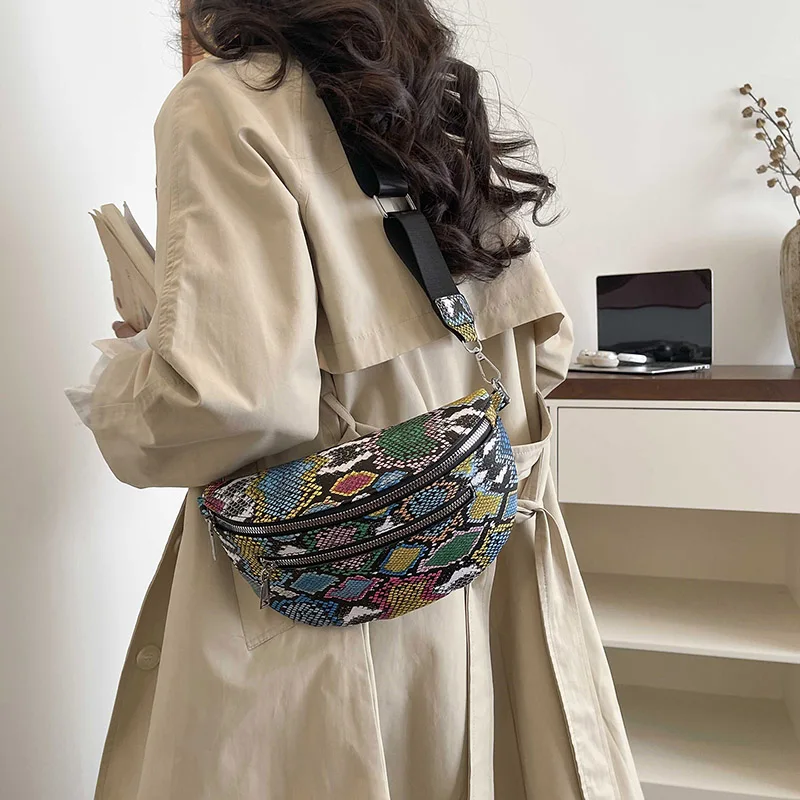2026 New Crossbody Chest Bag Fashion Simple Waist Bag Day Fanny Pack female Leisure Travel Shoulder Bags Purse Woman Chest Pack