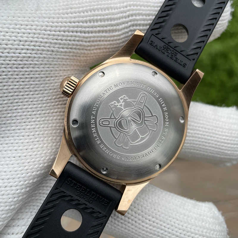 Reloj de buceo Steeldive para hombre CuSn8, reloj de pulsera mecánico automático militar de bronce 30ATM C3, espejo de zafiro luminoso NH35 militar