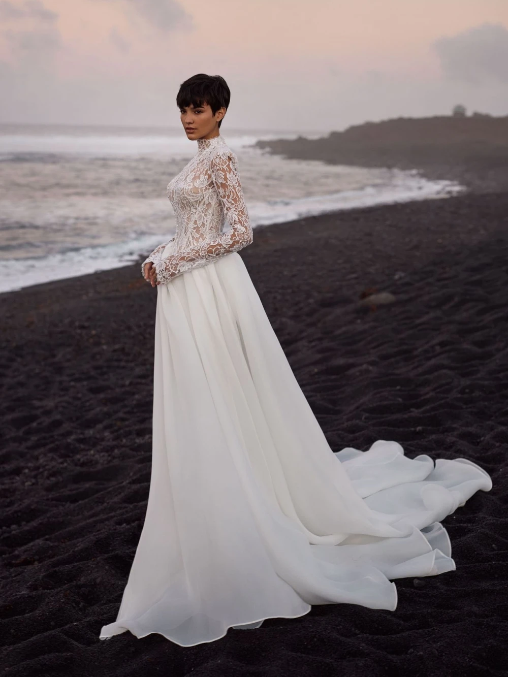 2026 لامعة مطرز الدانتيل كم طويل فستان الزفاف لينة الشيفون ألف خط فستان زفاف مخصص حالمة فساتين أنيقة للعروس