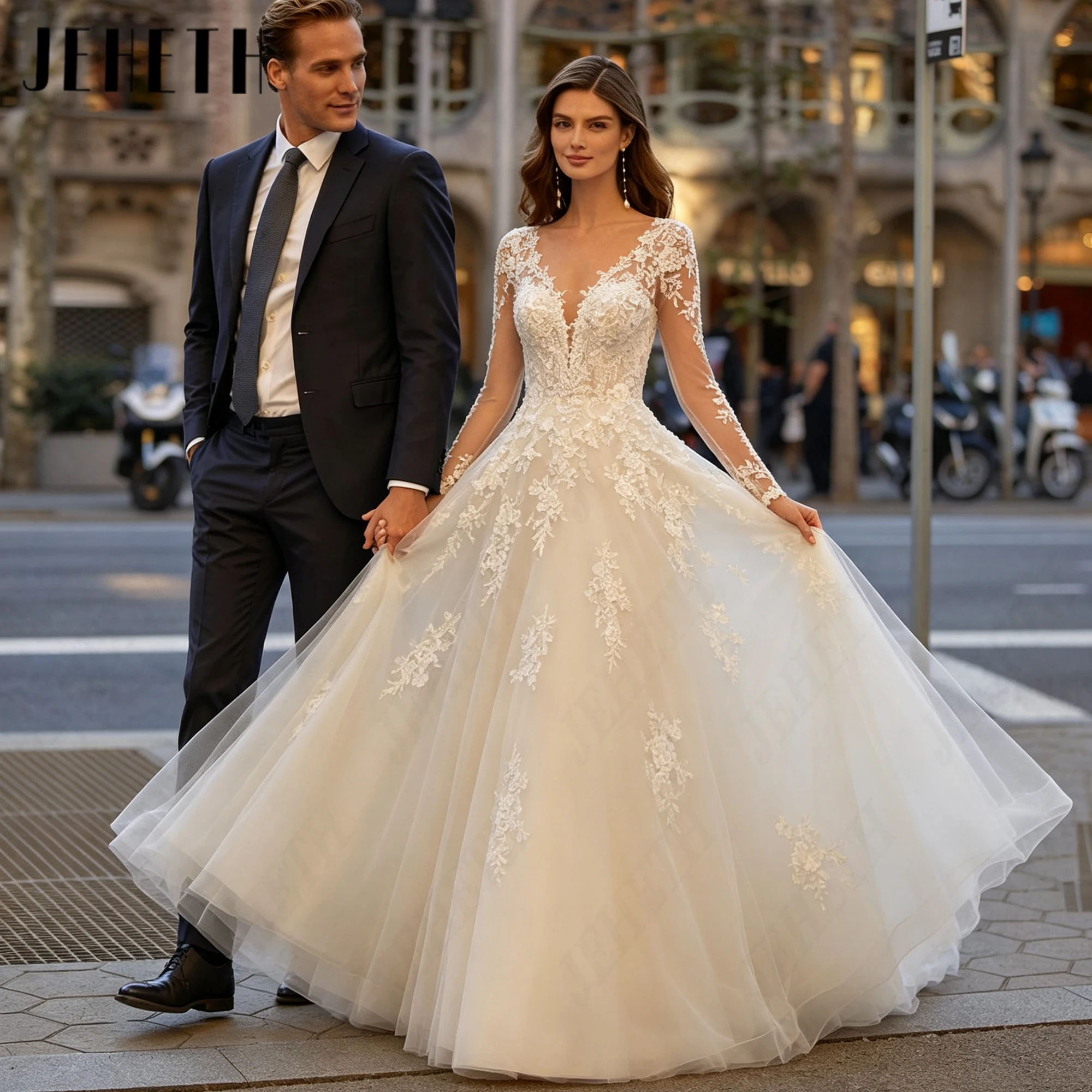 JEHETH Tulle Customized Luxury Wedding Dresses Lace Applique Illusion Long Sleeves Bridal Gown A Line Button Back Bride Dress