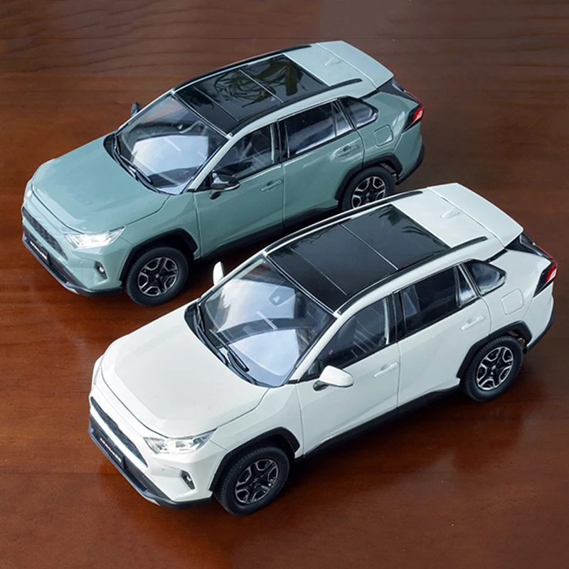 

Diecast Alloy 1:18 Scale RAV4 Off-road Vehicle SUV Cars Model Adult Classics Collection Toys Souvenir Gifts Static Display