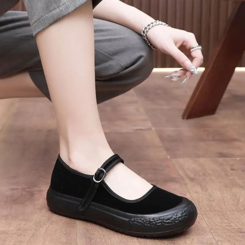 Size 35-40 Ethnic Style Chinese Old Beijing Cloth Shoes Women Thick Sole Lightweight Soft Sole Work Black Cloth Shoes