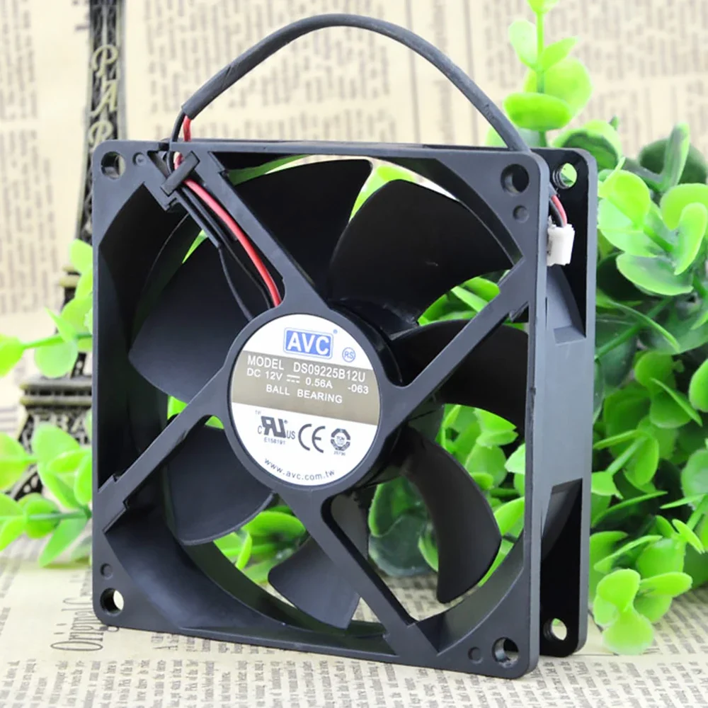 New Original for AVC 9CM DS09225B12U 9225 2wires 12v 0.56a 4Wires DC 12V 0.7A cooling fan 92*92*25MM