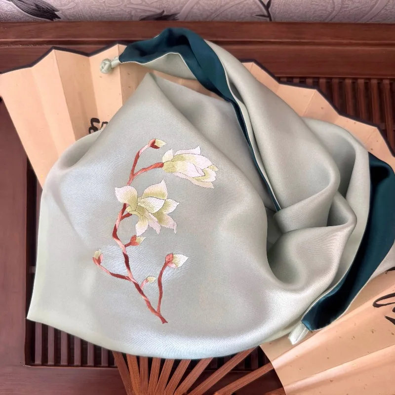 

Шелковый платок 55x55 см, 100% шелк, ручная вышивка, шелк из Сучжоу, подарочный вариант