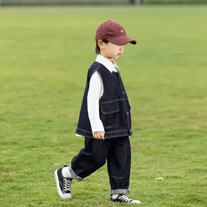 

Комплекты для мальчиков, весна-осень 2023, модное Новое поступление, детская одежда, винтажный жилет из необработанной джинсовой ткани, комплект из двух предметов