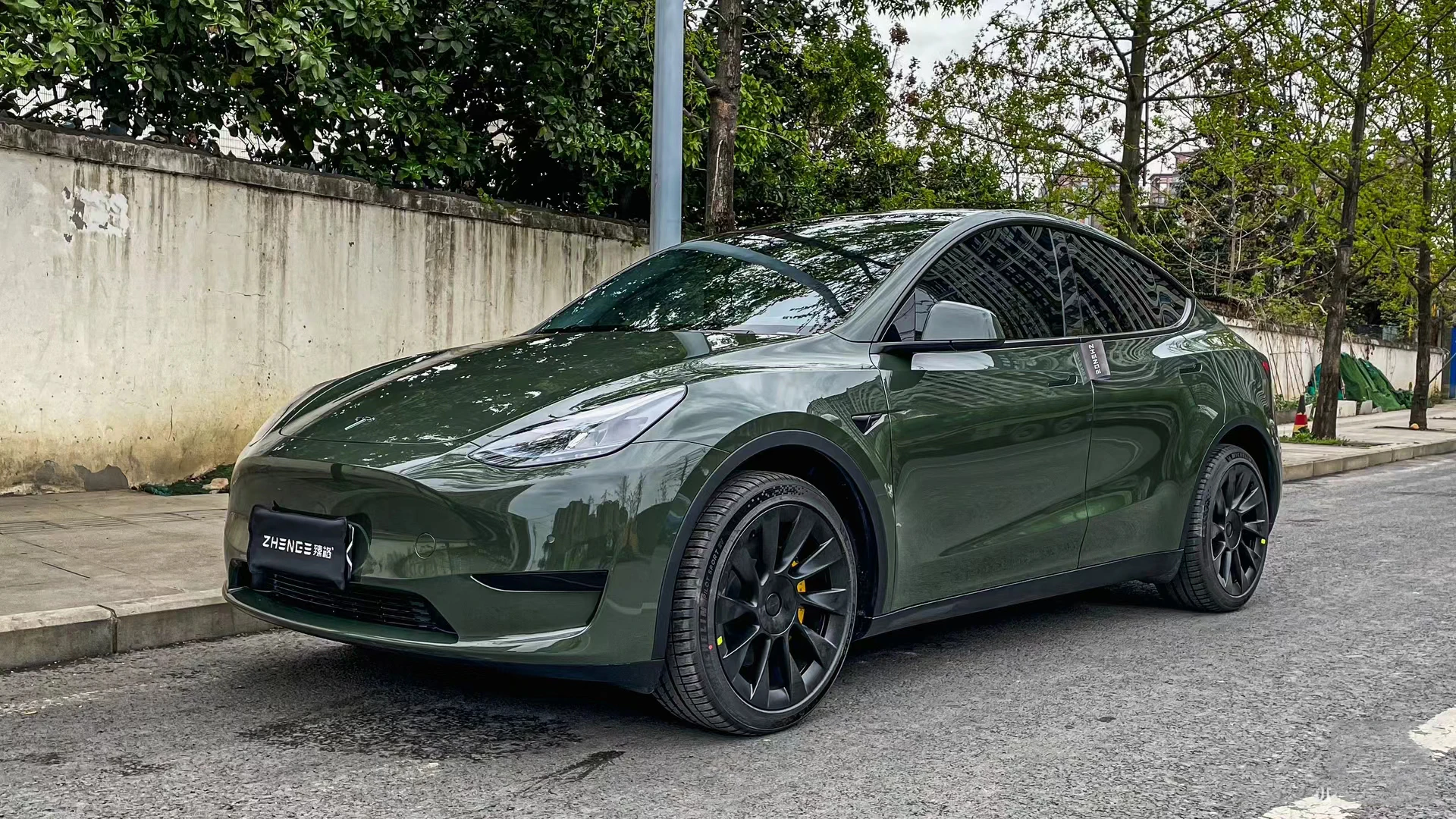 

Glossy Dark Green PET Car Hood Wrap Vinyl Motorcycle Custom Fit Decal Protection Sticker