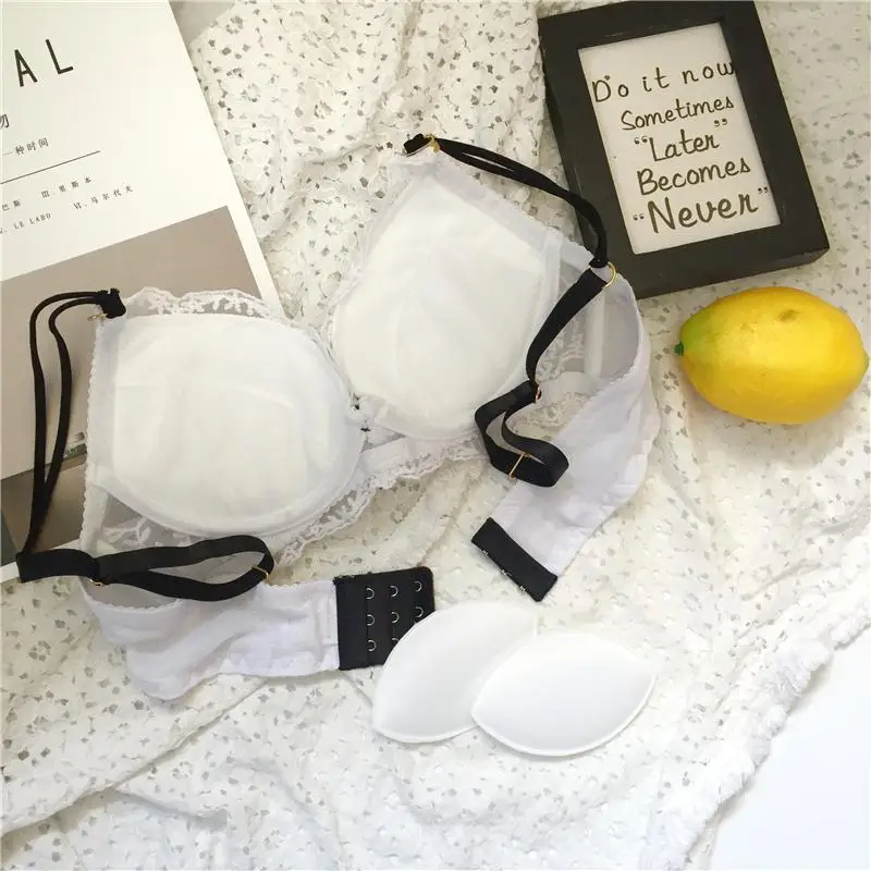 새로운 여름 스타일 달콤하고 섹시한 단색 다목적 슬림 레이스 소녀 수집 브래지어 속옷 기질 세트