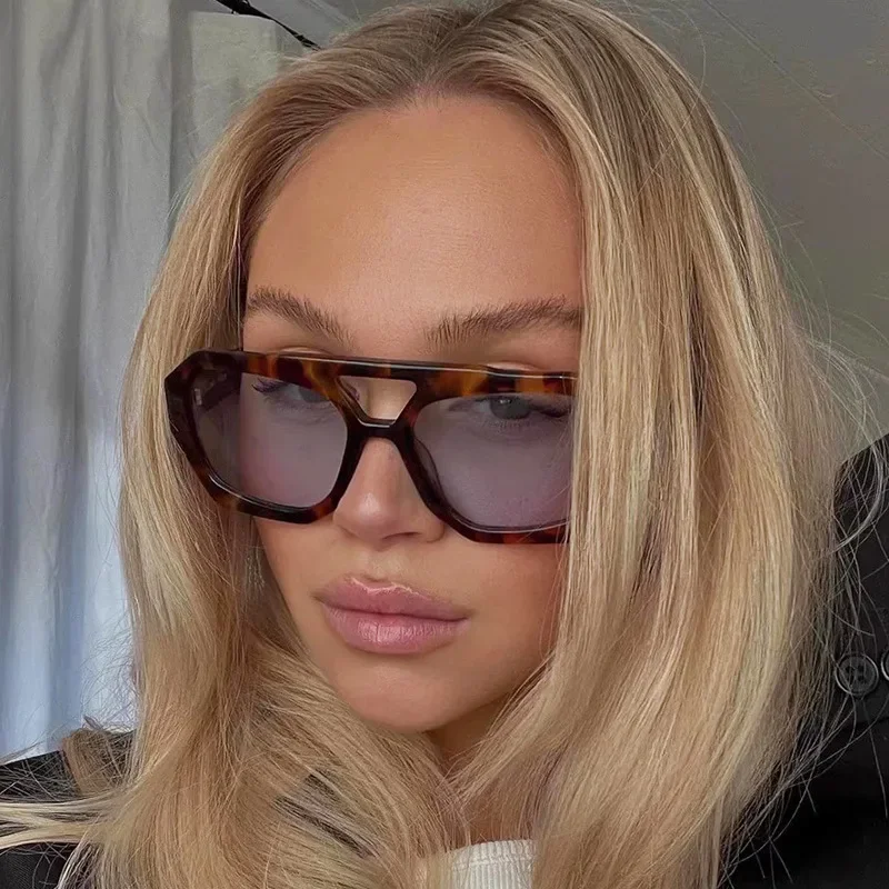 

European and American Ins Trendy Leopard Print Sunglasses Square Fashion Versatile Sunglasses Daily Commuting Minimalist Glasses