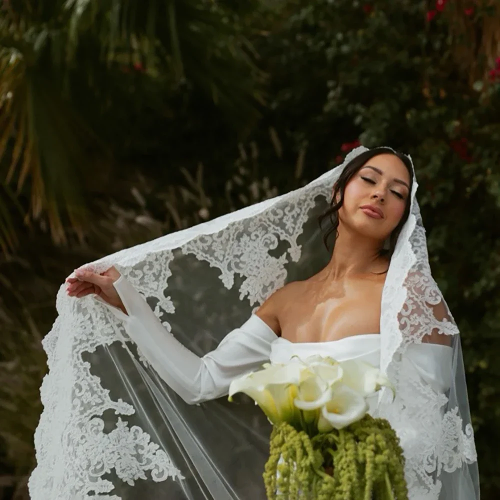 Mantilla Cathedral Veil Classic Lace Trim 3 Meters Long Wedding Veil Scalloped Edge Ivory Long Customized Church Bridal Veils