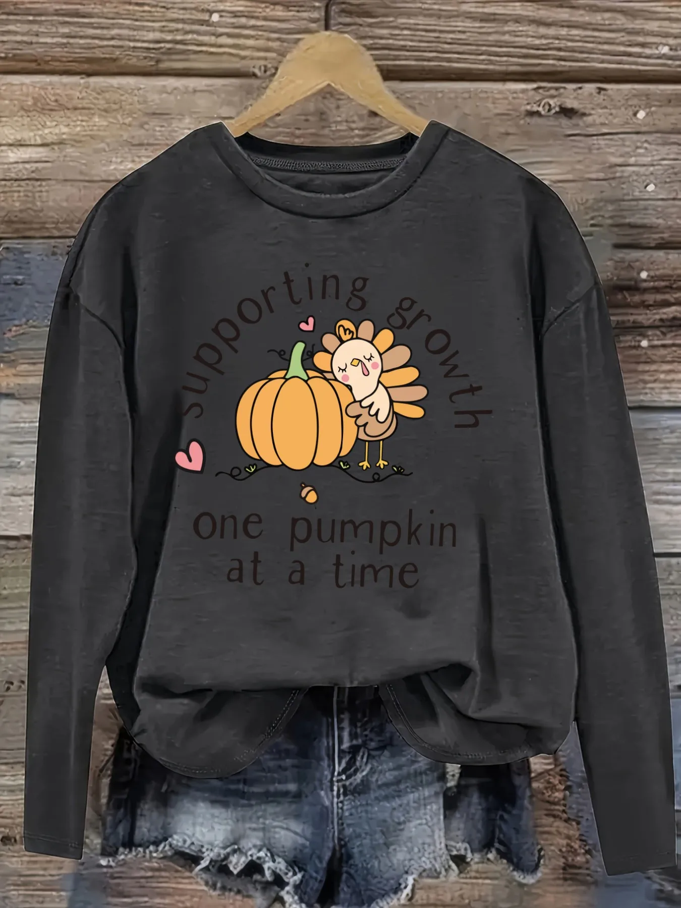 Women's Casual Long Sleeve Crew Neck T-Shirt Supporting Growth One Pumpkin Design, Round Neck Women's Clothing, Machine Washable, Slightly Elastic, Loose Fit, Spring Autumn Winter Women's T-Shirt, Christmas Outfit