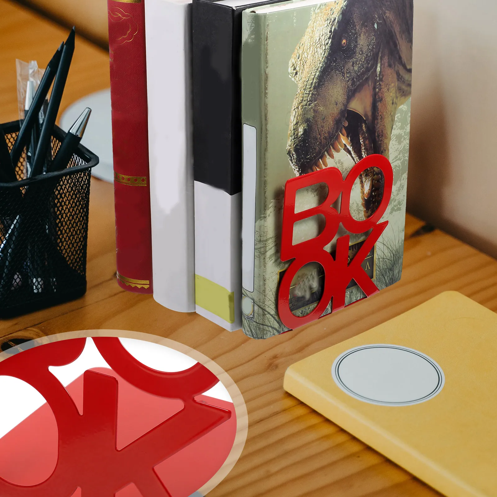 

1 Pair Metal Bookends For Shelves Crafted Holders Decorative Book Stands Reusable Book Organizers Desktop File Holders Non-Slip