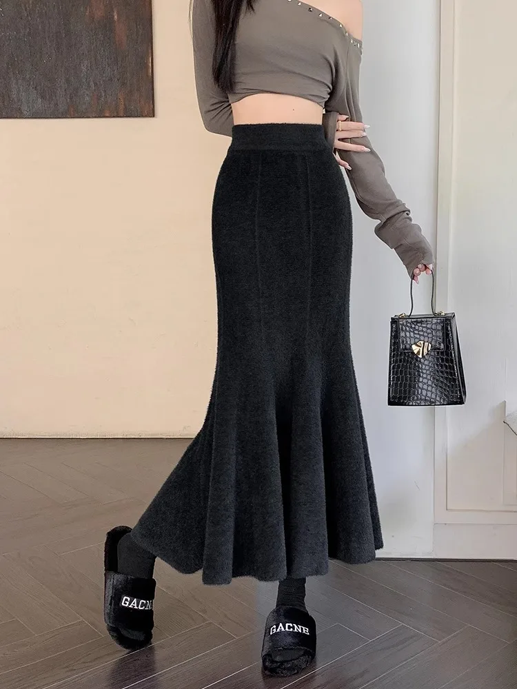 Mink Wool Knitted Autumn and Winter Skirt Long dress Women 2024 New Thickened High Waist Slimming Temperament Sheath Fishtail...