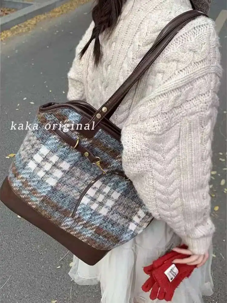 Checkered Woolen Large Capacity 2 Way Use Shoulderbag Backpack Women FS Female Travel Bagpack Girls School Bags Bolsos Anime