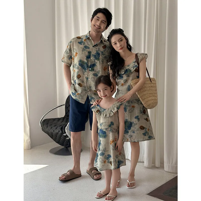Vacation Area Couple Look Family Matching Clothes Parent-child Outfit Mom Daughter Dress Dad Son Shirts Sister Brother Clothing