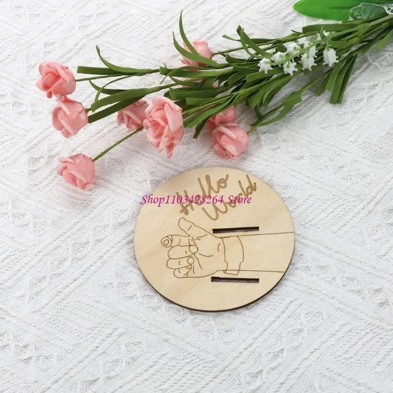 بطاقة عرض سوار خشبي منقوشة للاحتفال بالمولود الجديد تذكارات لحديثي الولادة