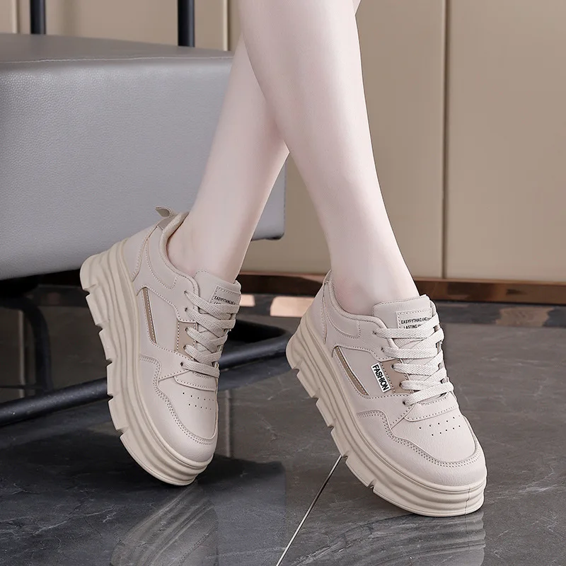 Little White Shoes 2025 Women's Autumn Soft-Sole Versatile Thick-Soled Casual Sneakers Popular Fashion Footwear