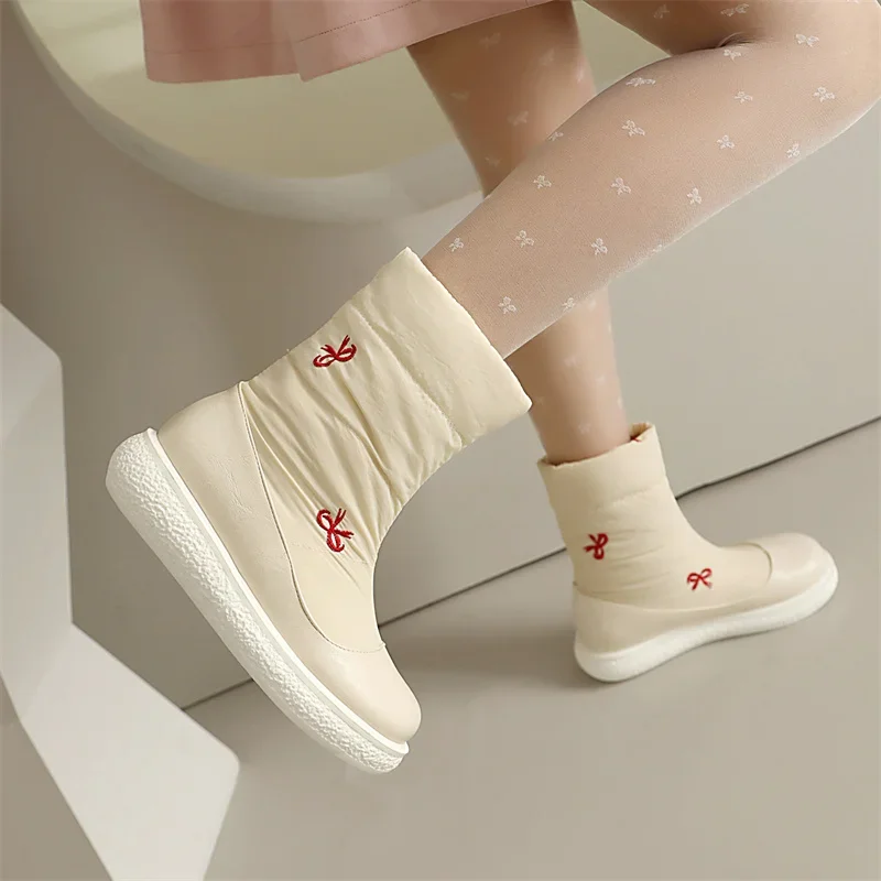 

2024 Sweet Winter Warm Ankle Boots Girls Thick Sole Flat Heel Beige Slip-on Bow Botas Daily Leisure Princess Shoes 7 9 10 12 18