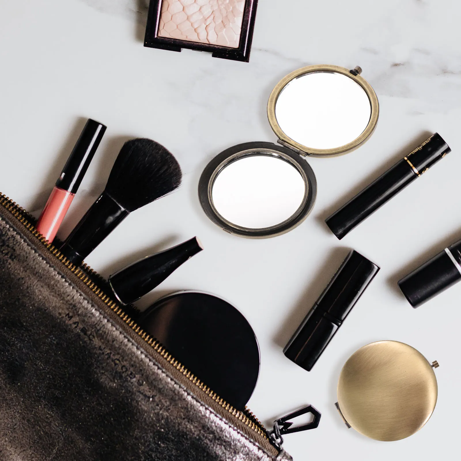 

Vanity Mirror Hand Woman Folding Vintage Circle Dainty Handheld Light Brown Makeup Portable Cosmetics Female