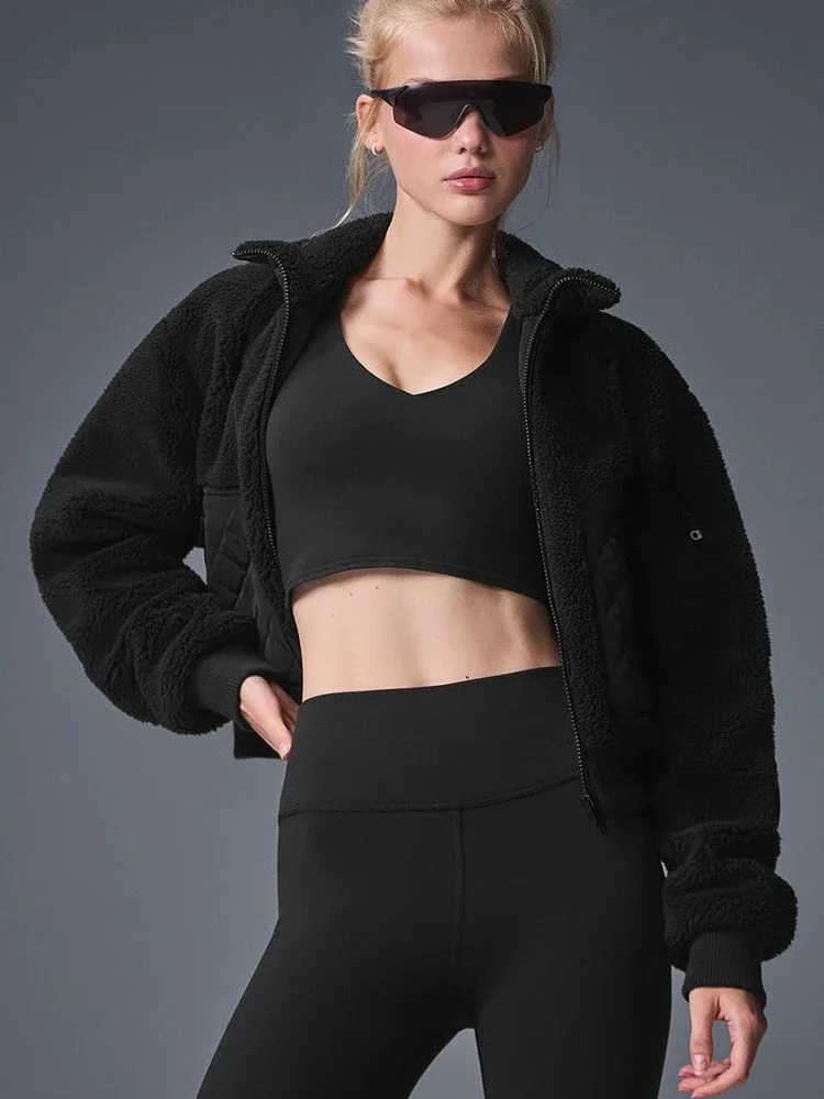 

Lamb's Wool Fashion Zipper White Jackets Thicken Warm Short Coat for Women Winter Stand Collar Women's Bomber Jacket High Street