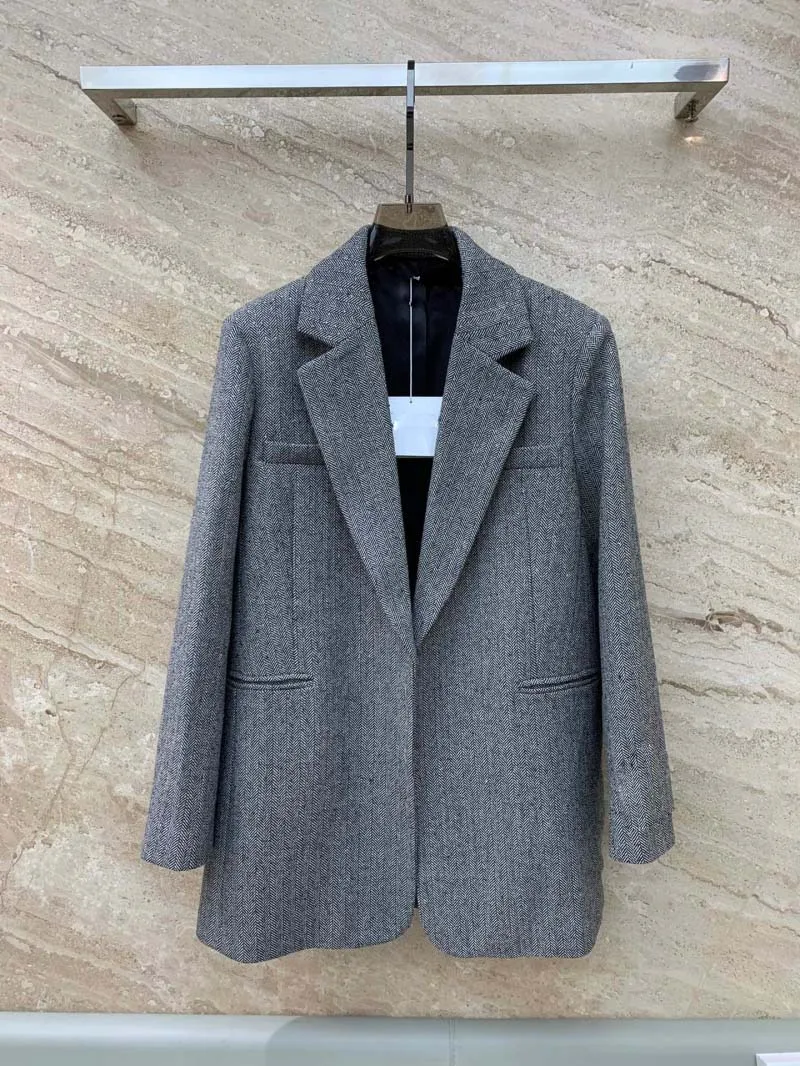 Korean style women\'s suit, fashionable British style, handsome and versatile, heavy-duty rhinestone herringbone pattern suit