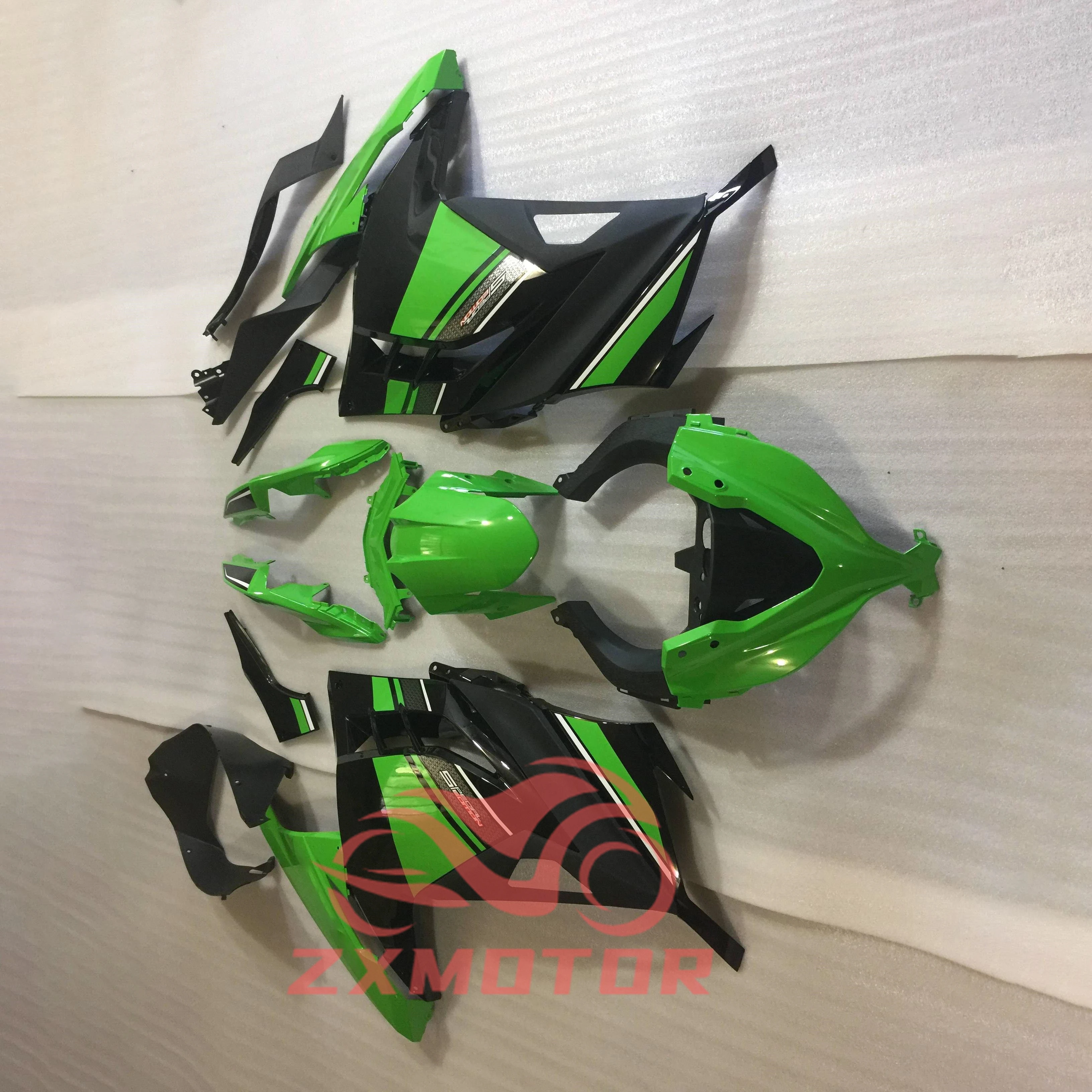 Ninja 2013 2014 2015 2016 2017 Motorcycle Fairings for Kawasaki Ninja 300 13 14 15 16 17 ABS Injection Bodywork Fairing Kit