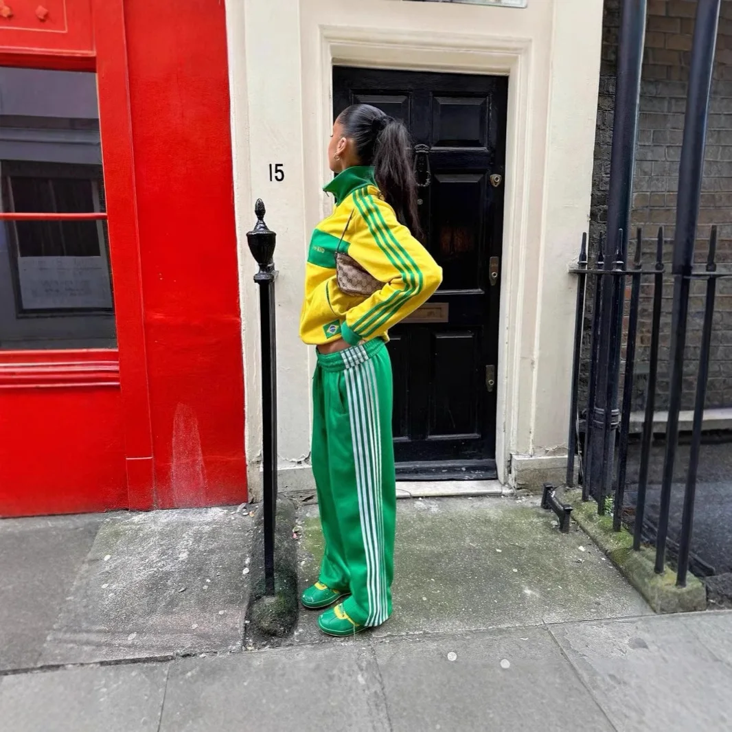 Pantalon de sport tissé rayé pour femmes, décontracté, taille mi-basse, jambe droite, Fiber de Polyester, tissu PVC, extensible moyen, nouvelle collection automne