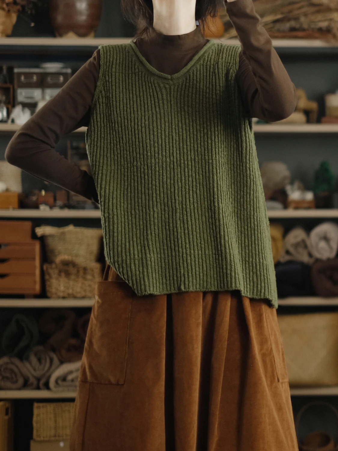 

Lrcp Two People's Production Particle Хлопок Svel V-Ne Свитер Детство Фри С Семь Сот Стей Семь