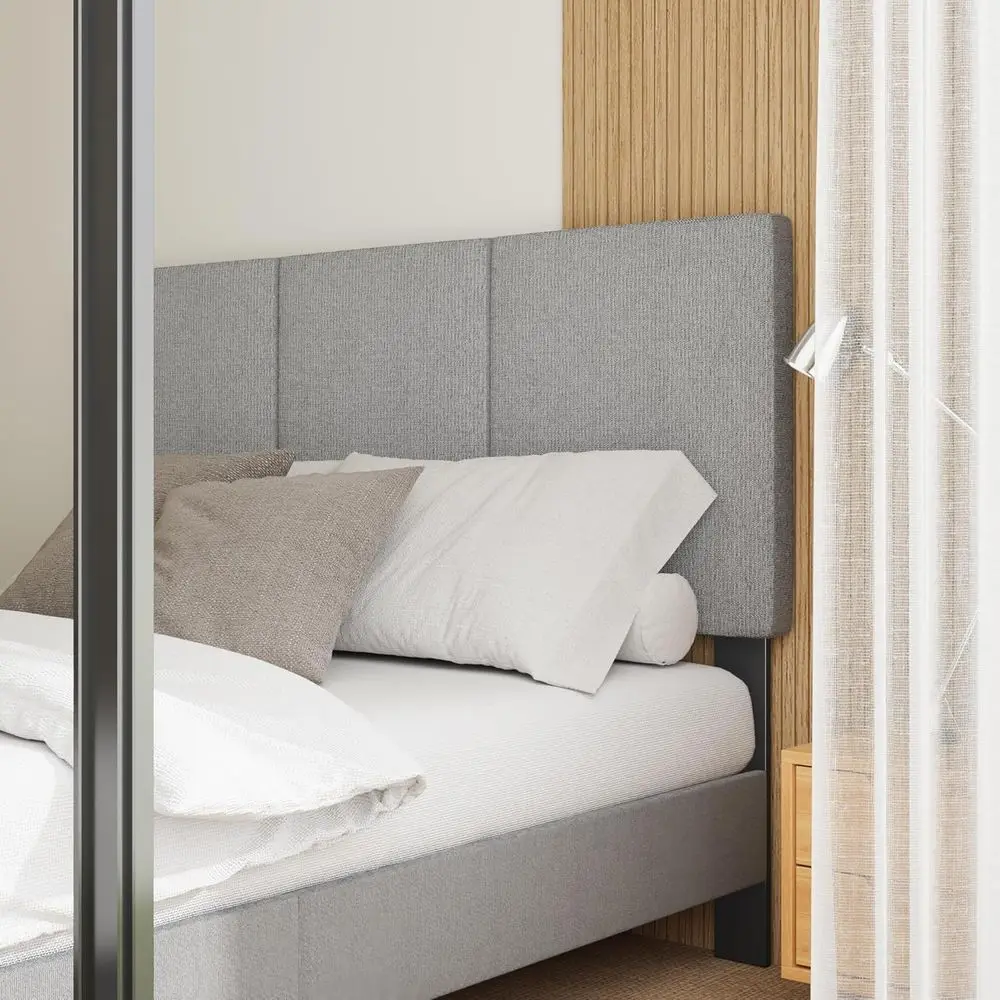 โครงเตียงควีนไซส์แบบมีหัวเตียง ผ้าหุ้มแบบช่องแนวตั้ง สีเทา ทนทาน ไม่ต้องใช้สปริง ประกอบง่าย