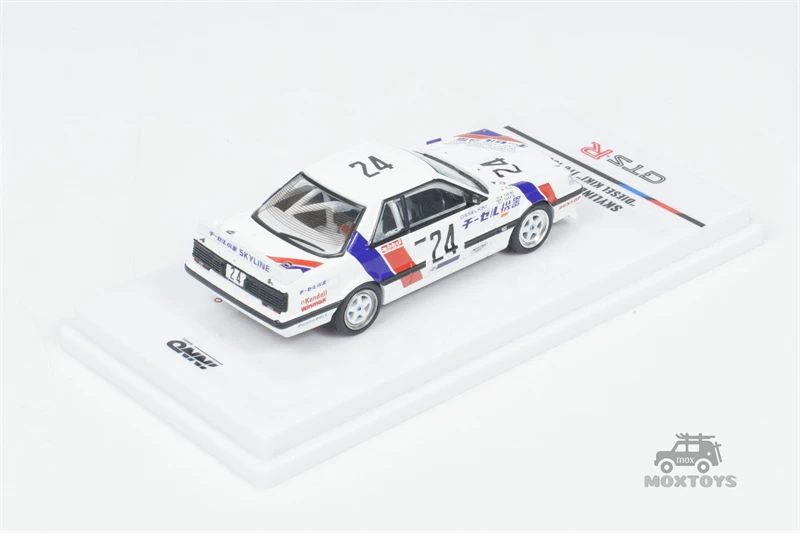 INNO 1:64 SKYLINE GTS-R(HR31) #24 DIESEL KIKI JTC 1988 #24 Diecast Model Car