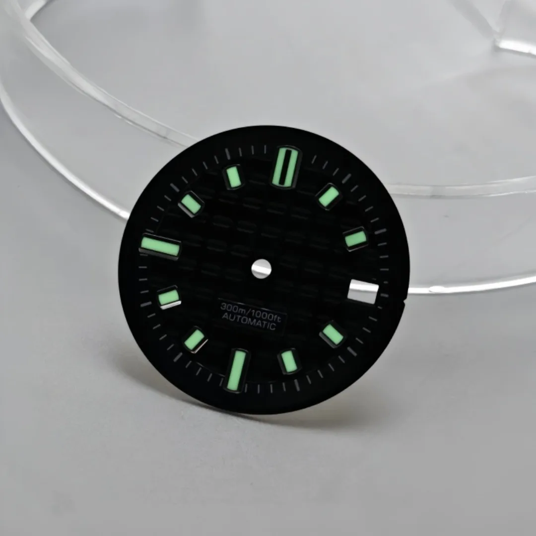 30 مللي متر ساعة الطلب الأخضر مضيئة وجوه ساعة تعديل الملحقات لحركة NH35 NH36 4R35