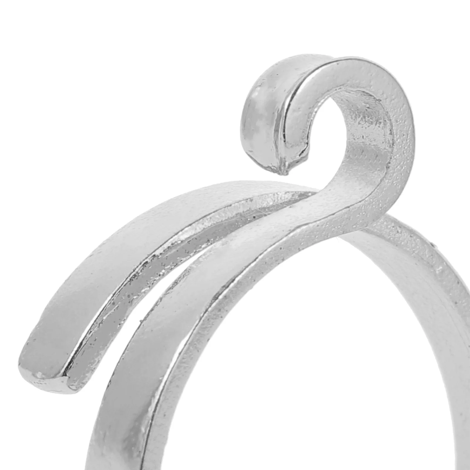 

2Pcs Knitting Crochet Ring Finger Adjustable Alloy Yarn Holder for Easy Tension Control Craft Tool Crochet Ring
