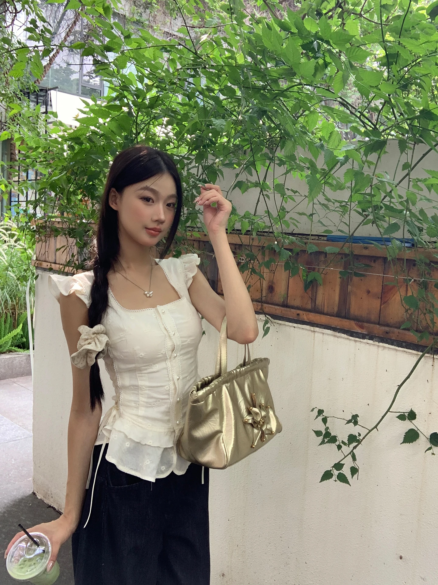 

Red Celebri ort Sve Lace Design Women's irt Summer 2025 Breathable Slim Fit Commute Sle Pure Color Button up Top