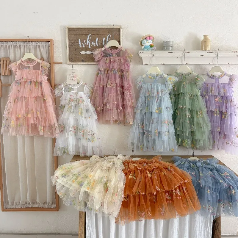 Girls Princess Dress Fairy Tulle Sweet Embroidered Cake Layered Dress for Kids Puffy Mesh Gown Birthday Party Wedding Dress