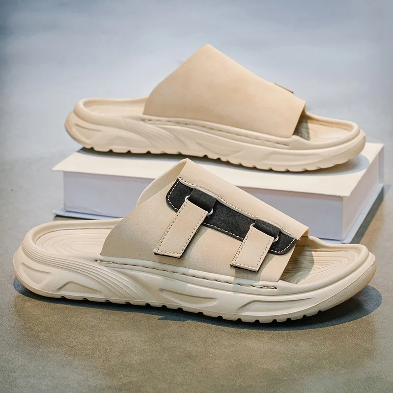 Men's fashion slippers summer new soft-sole anti-slip outdoor beach shoes breathable lightweight youth walking casual slippers