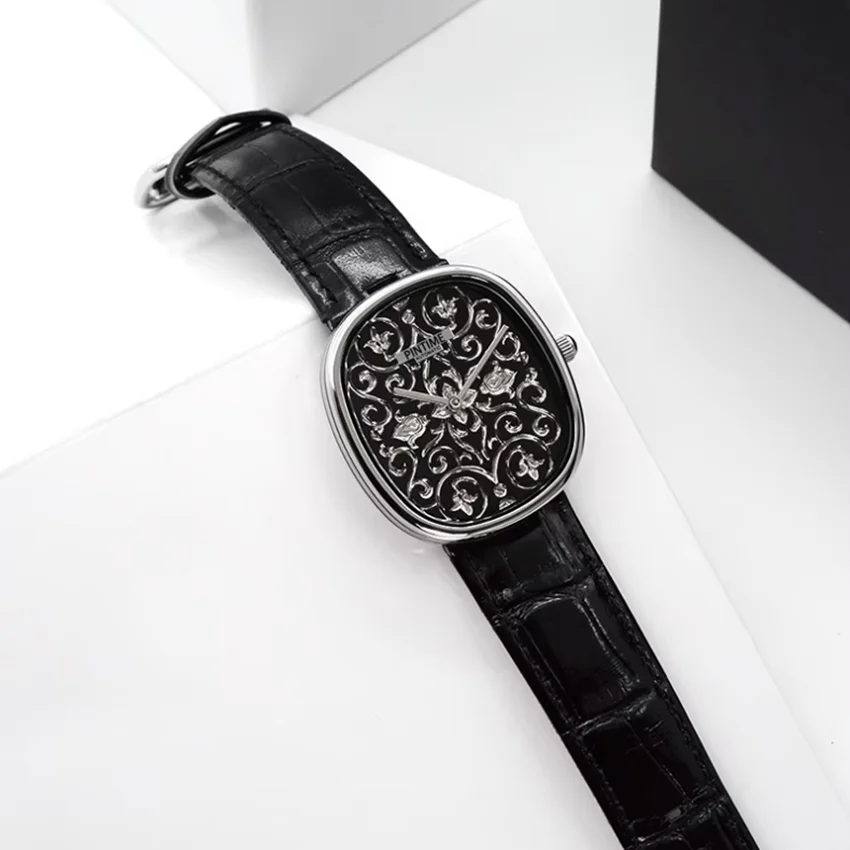 Elegant Men's Black Quartz Wristwatch Classic Vintage Style Arabic Pattern Engraving Craftsmanship Gentleman's Fashion Accessory