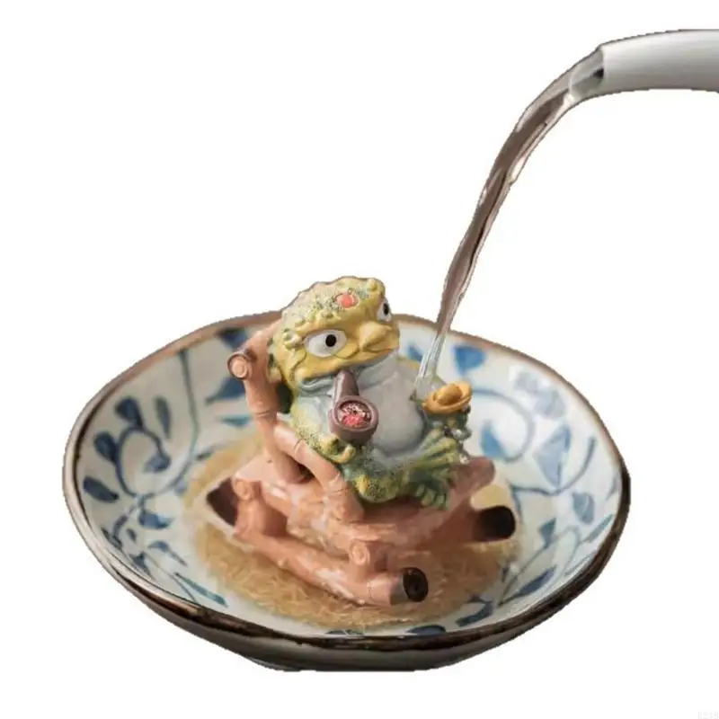 Traditional Chinese Resins Frogs Statue Teas Pet with Color Transformation Design 