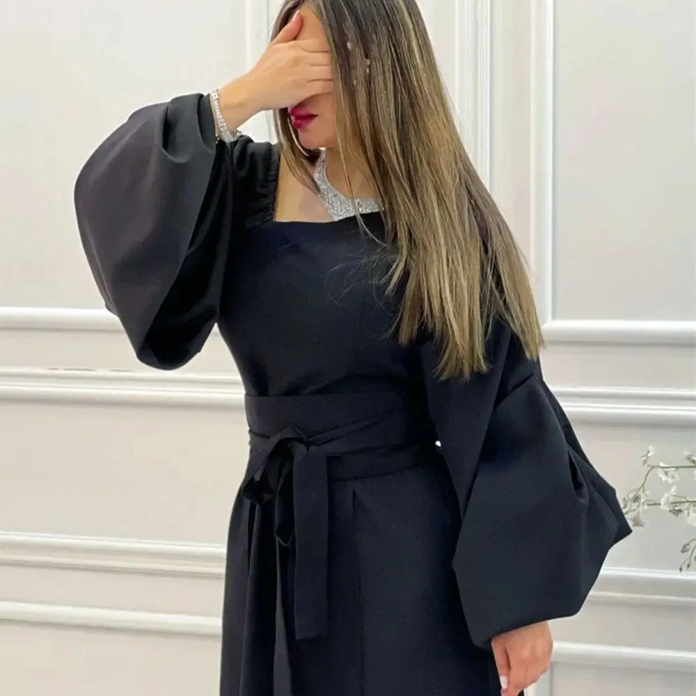 Abiti da sera musulmani lunghi vintage in raso nero con tasche Scollo a V A-Line con cintura alla caviglia Robe De Soiree per le donne