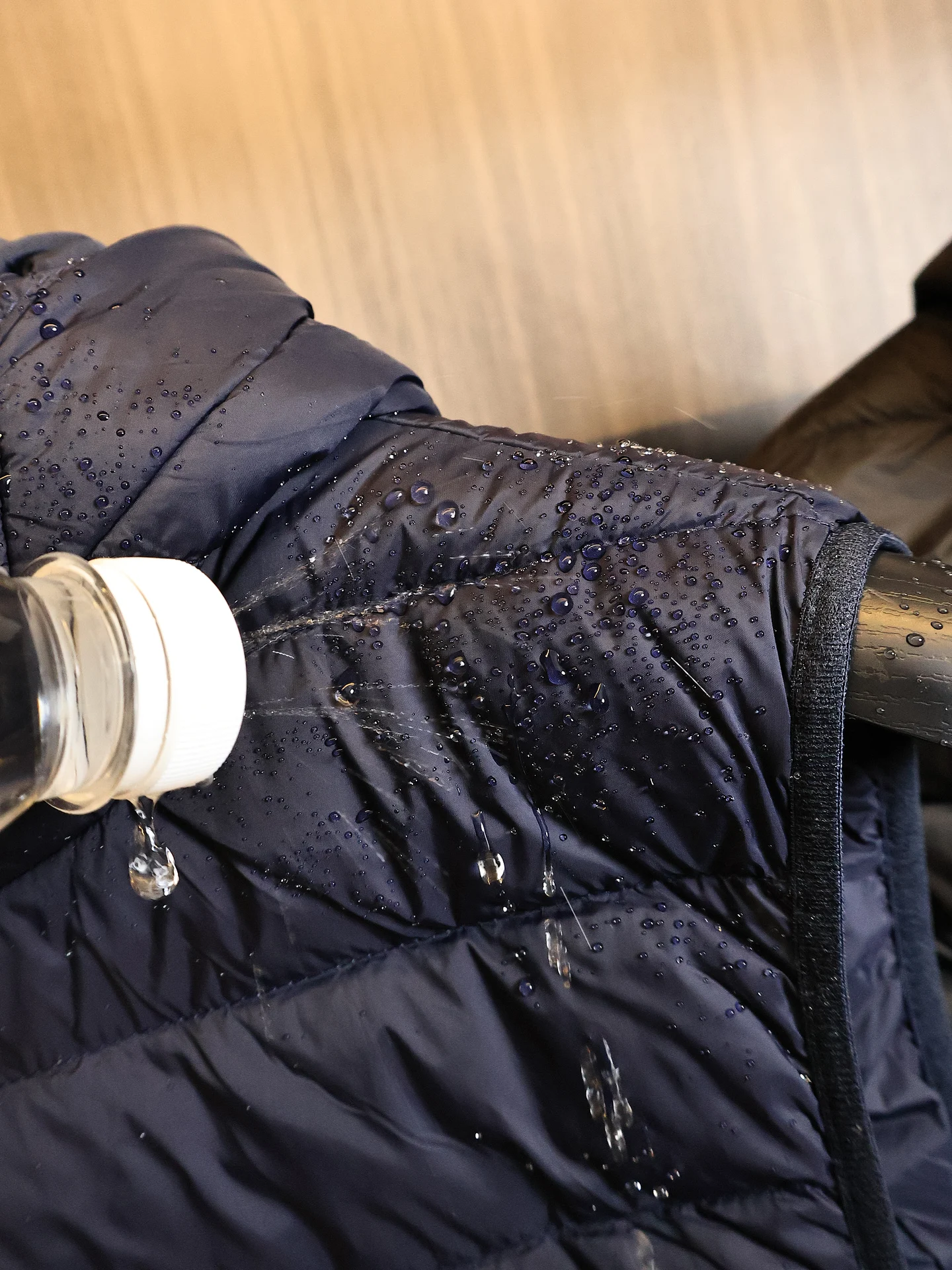 Comfortable Lightweight Warm Men's down Vest Autumn Winter Waterproof 90 Duck down Hooded Jacket Fashion Urban Style Regular Fit