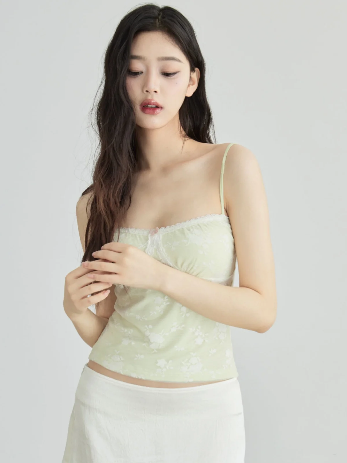 

Yann M Original Design Green Lace Double Layer Knitted Strap Splicing Knot Strap Sexy Retro Vest for Women